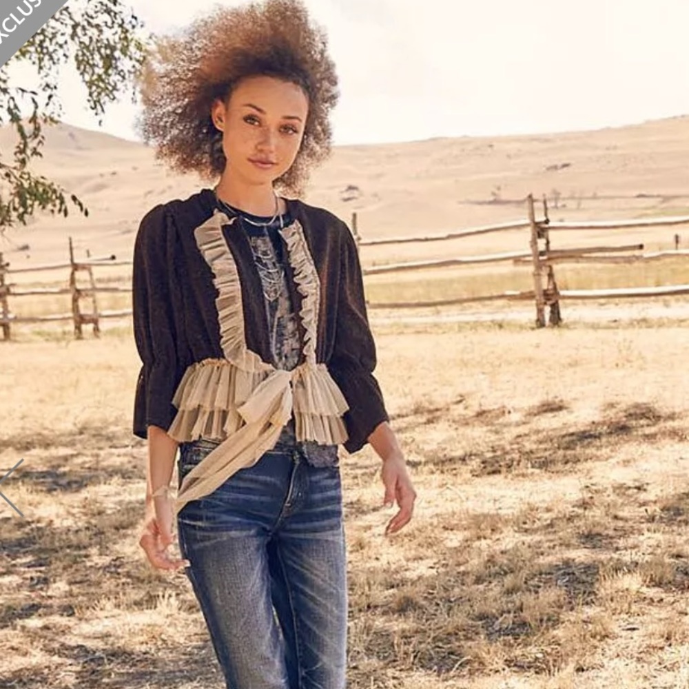 Gimmicks by BKE brown and Cream bolero Cardigan